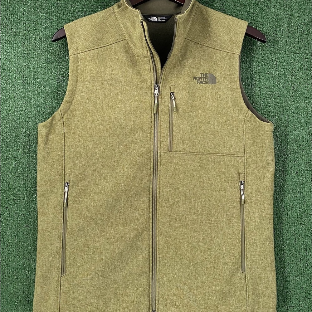 The North Face Windwall Earth Green Full Zip Soft Shell Vest Men’s Size Medium